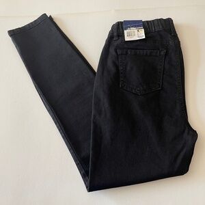 New BASIC EDITIONS Black Pull On Pants